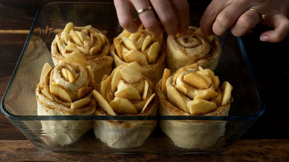 булочки с корицей