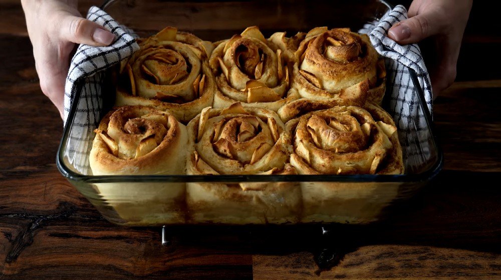 булочки с корицей