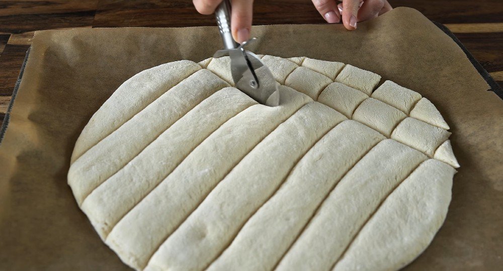 чесночная лепешка с зеленью