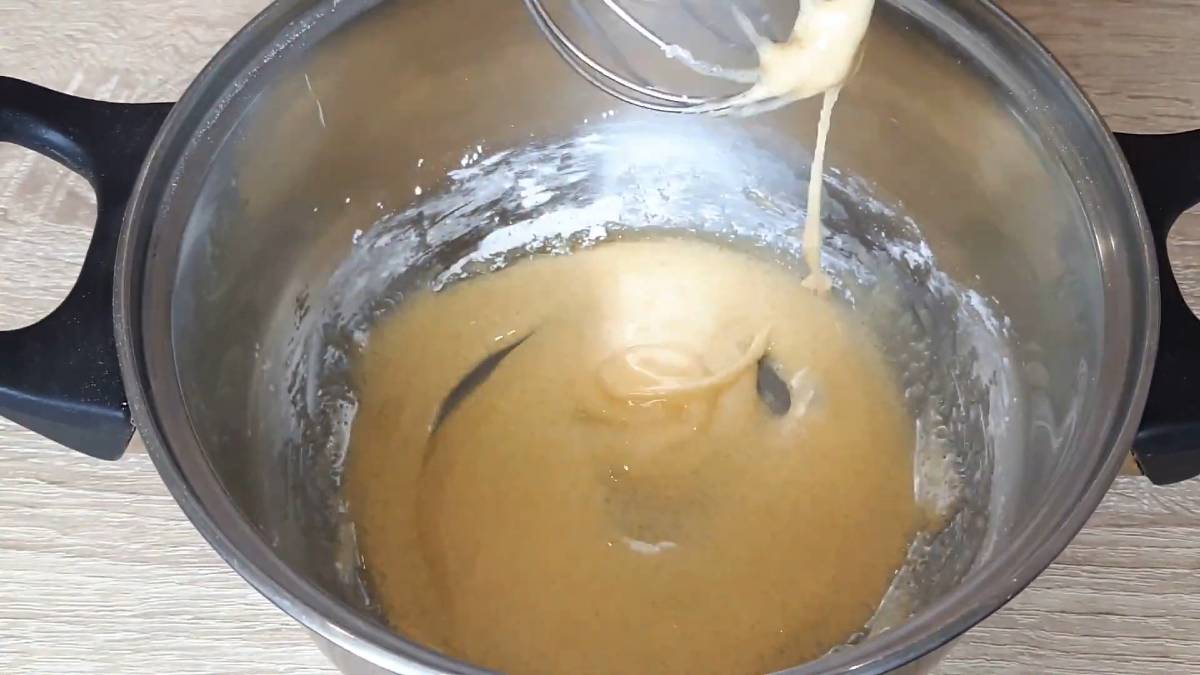 желтки с сахаром