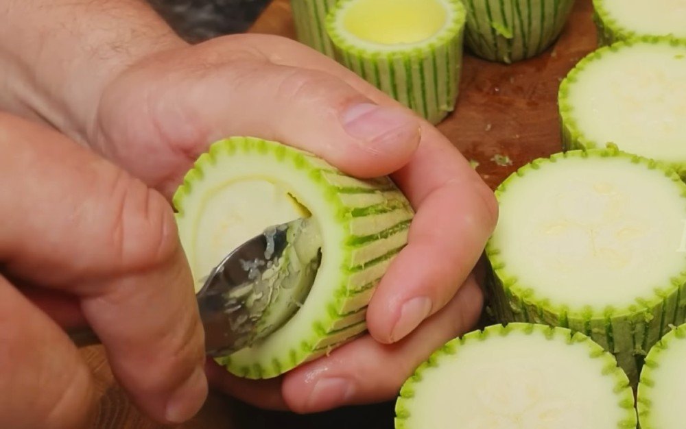 фаршированные кабачки в духовке