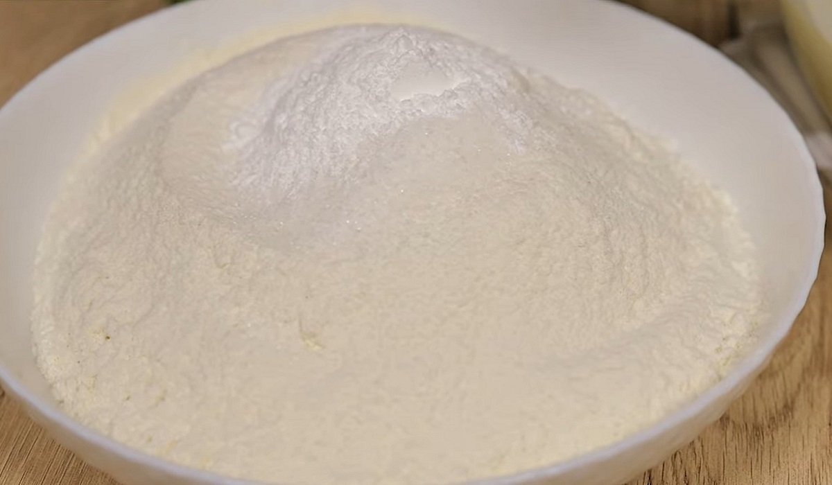 мука с разрыхлителем и ванильным сахаром