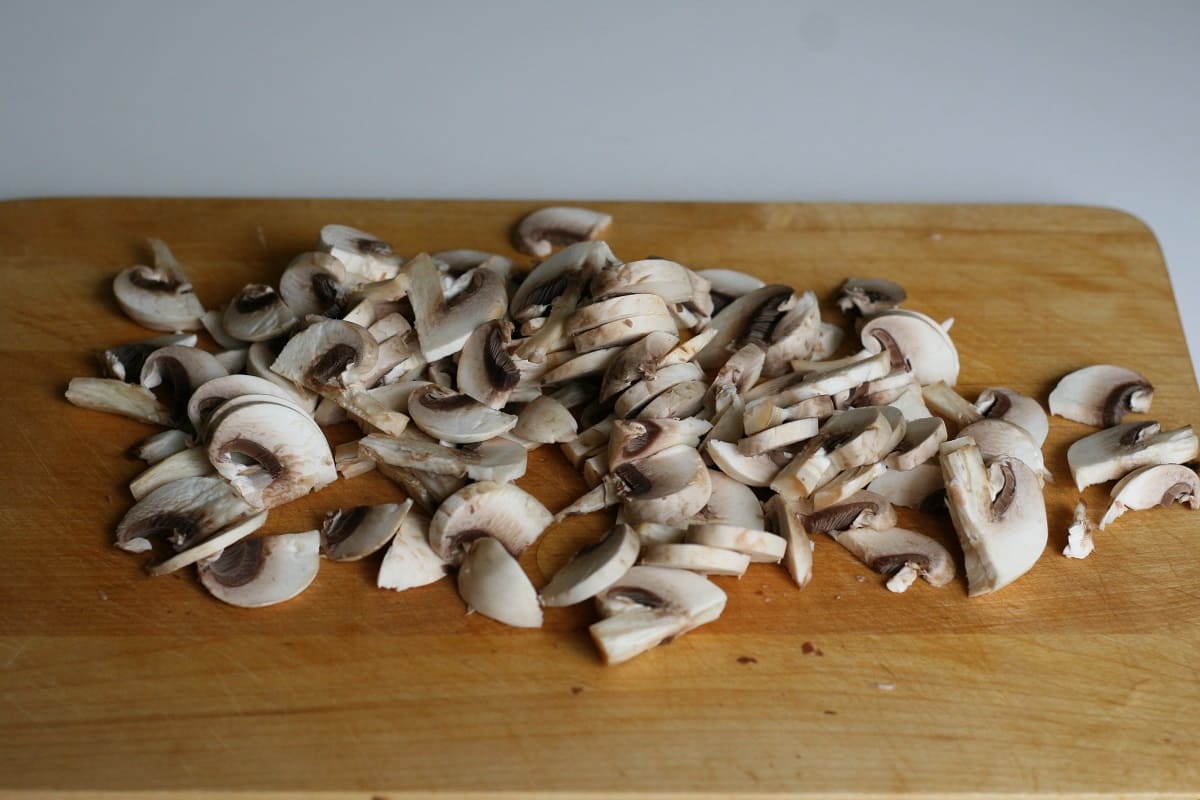 как приготовить салат с грибами