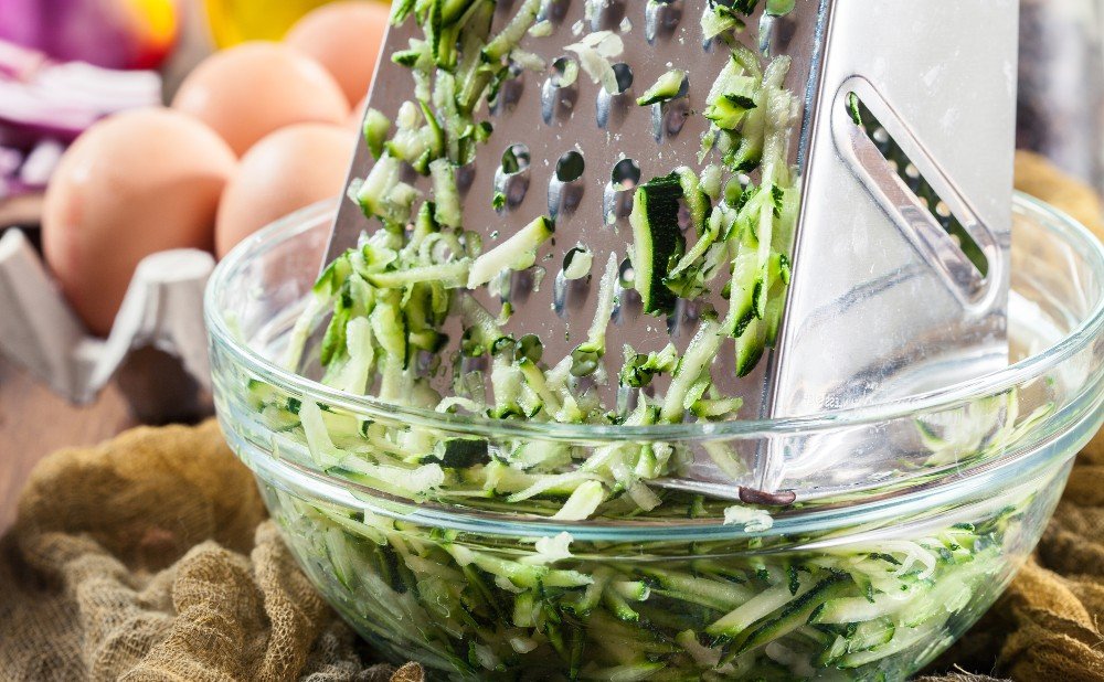 кабачковые оладьи с зеленью