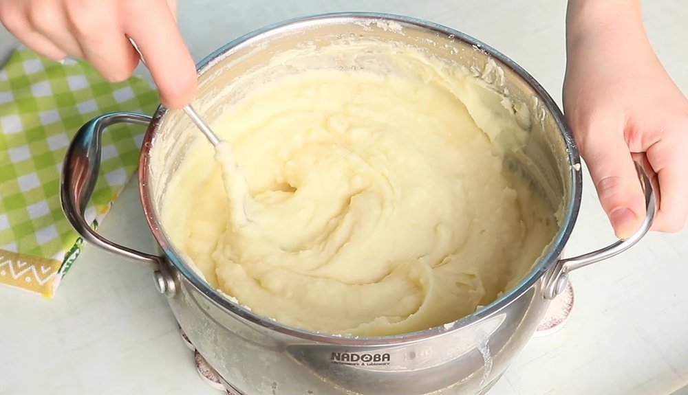 картофельные гнезда с шампиньонами рецепт