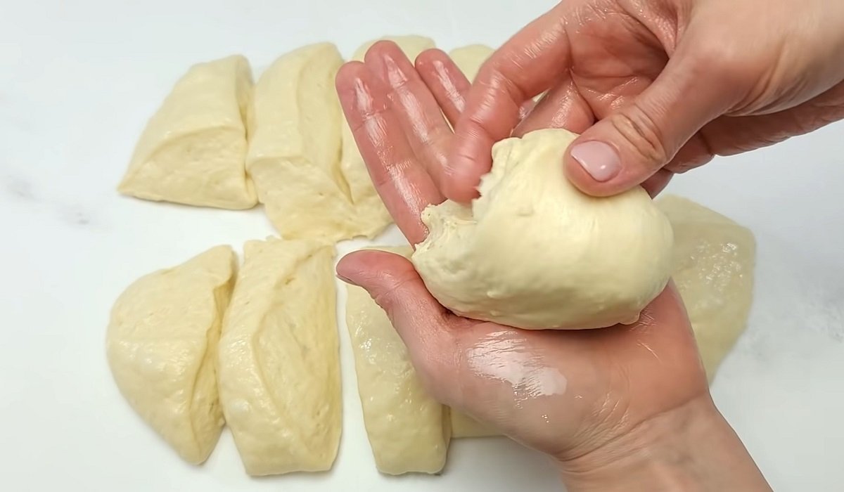 разделенное на части тесто