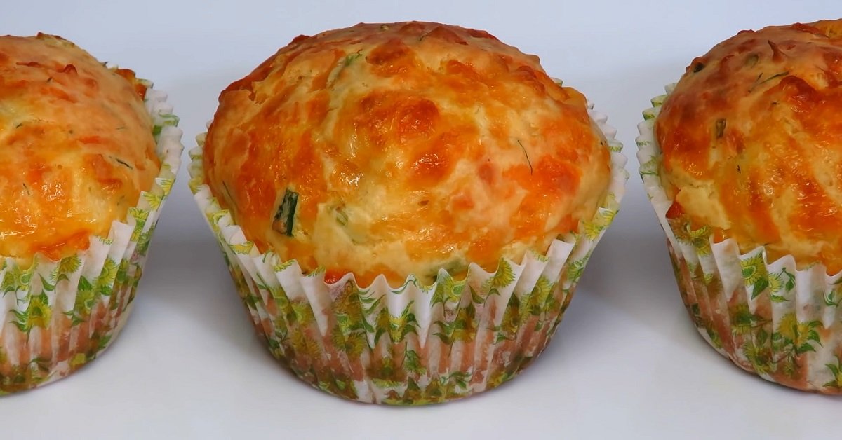 готовые сырные маффины