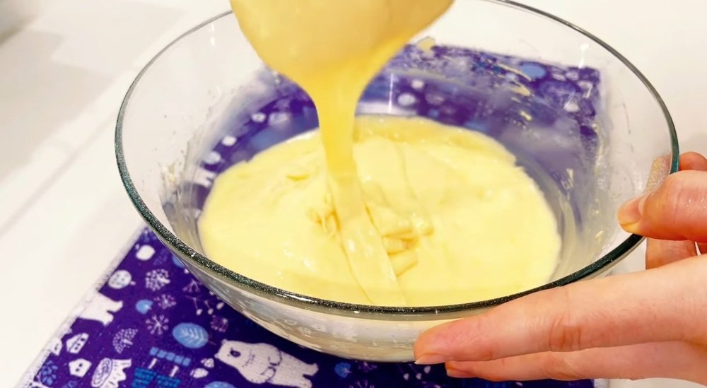 кексы с консервированными персиками