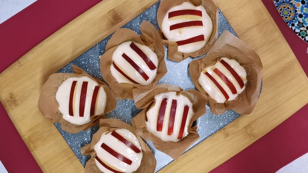 кексы с яблоками