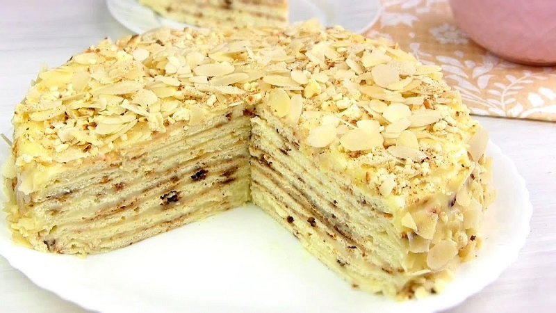 торт из коржей на сковороде