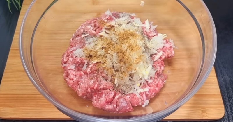 фарш с луком
