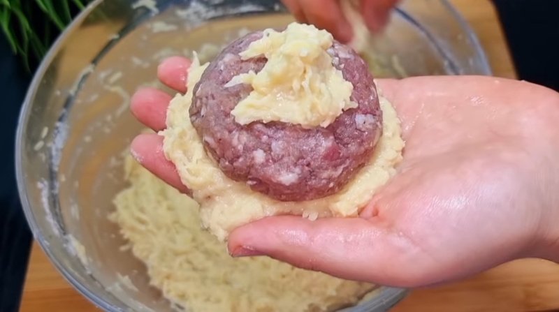 котлеты в шубе