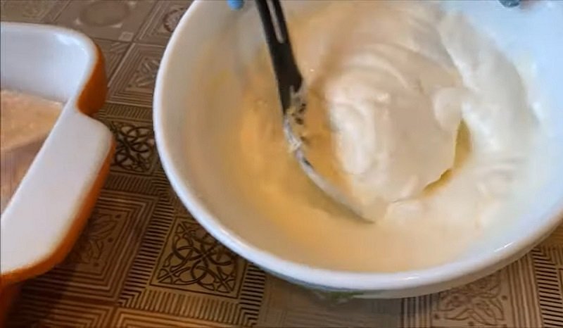 сметано-чесночный соус