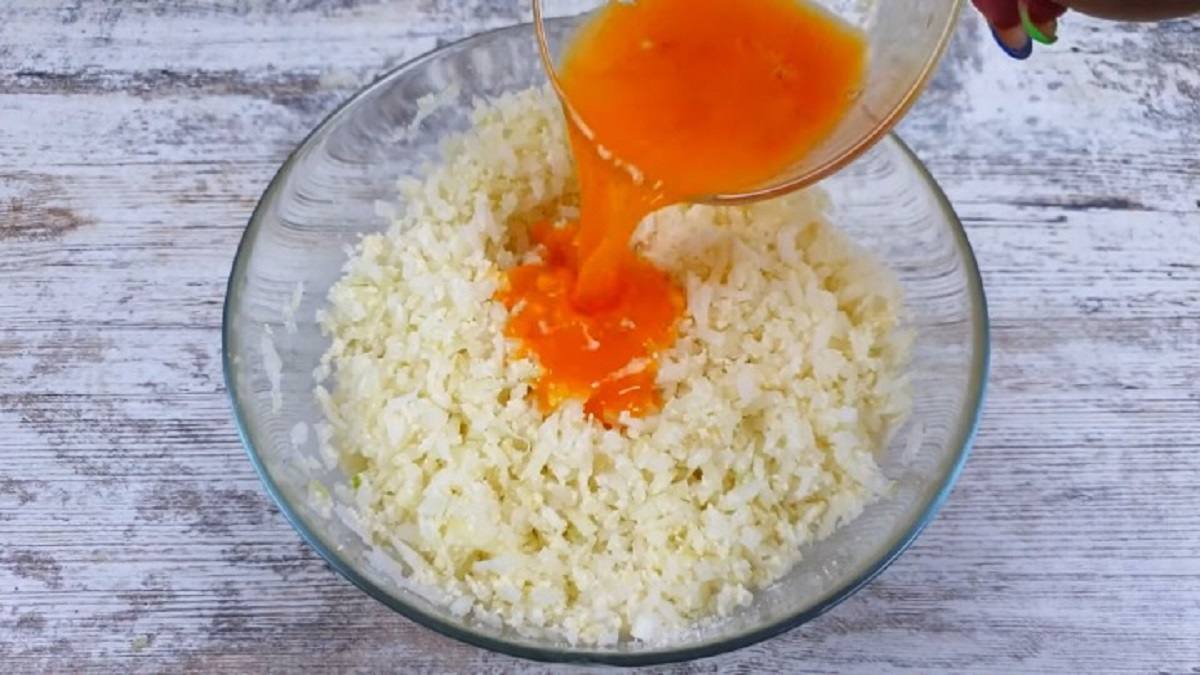 добавление яичной массы