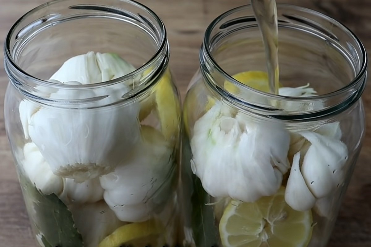 как мариновать чеснок