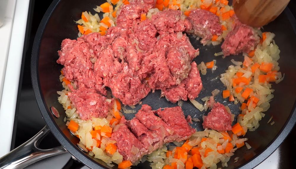 пирог «Цветок» с фаршем