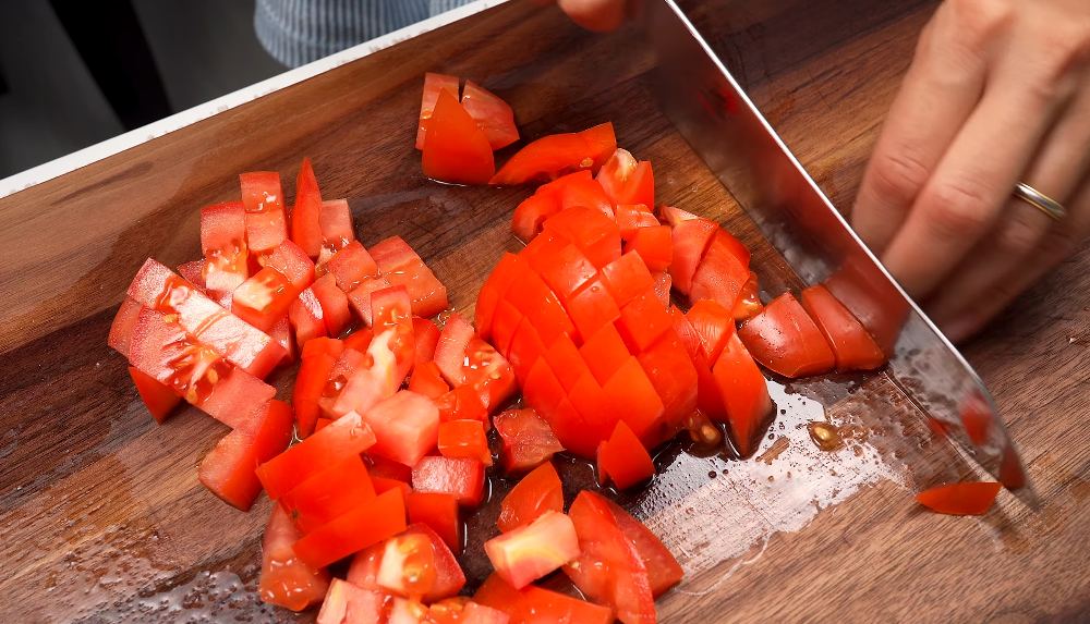 пирог «Цветок» с фаршем и макаронами