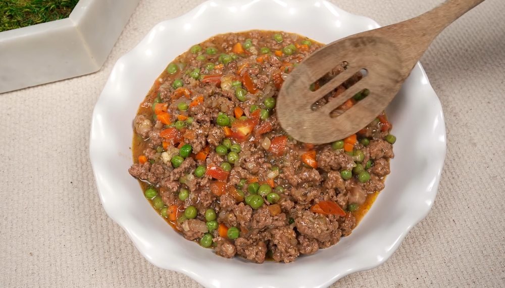 пирог «Цветок» с фаршем