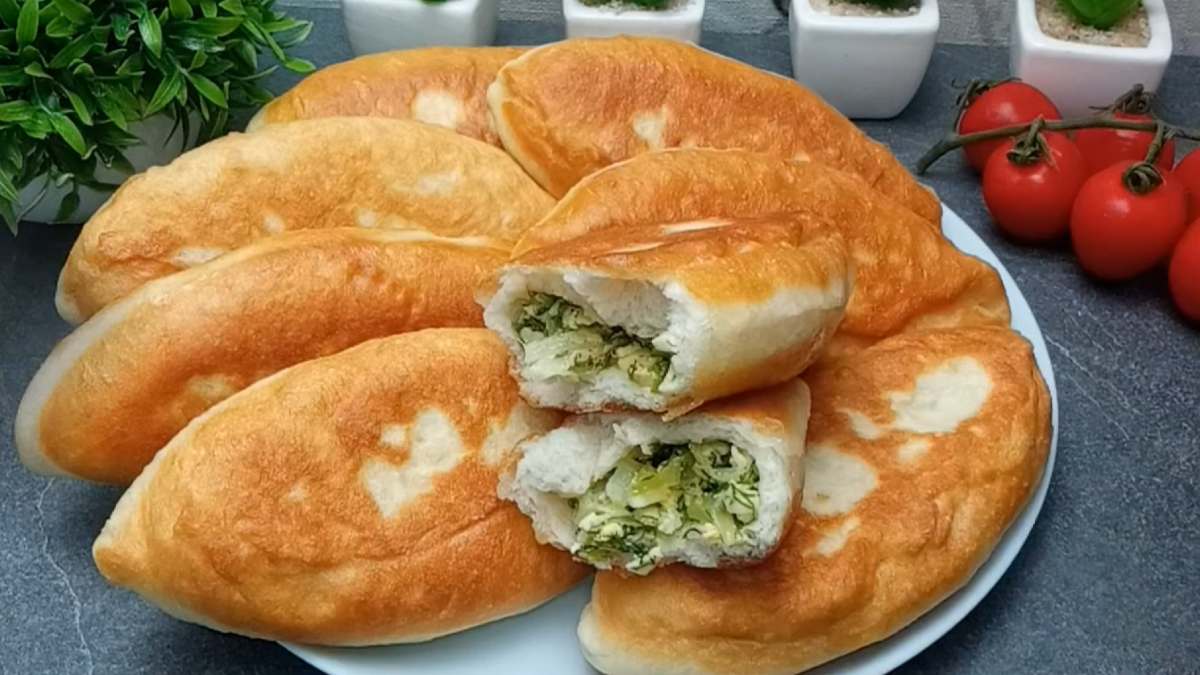 Пирожки с капустой из заварного дрожжевого теста - Со Вкусом