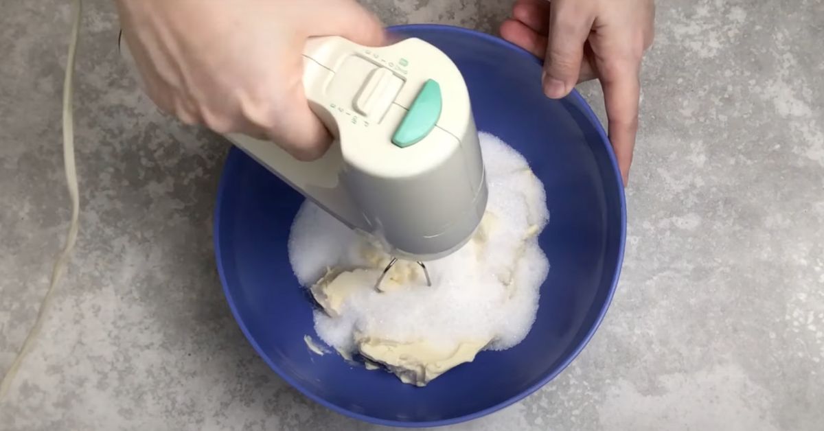 масло и сахар