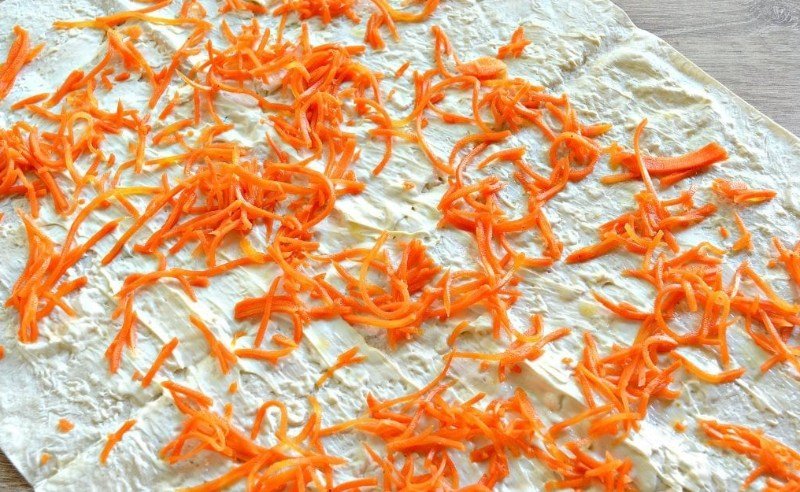 рулет с корейской морковкой рецепт