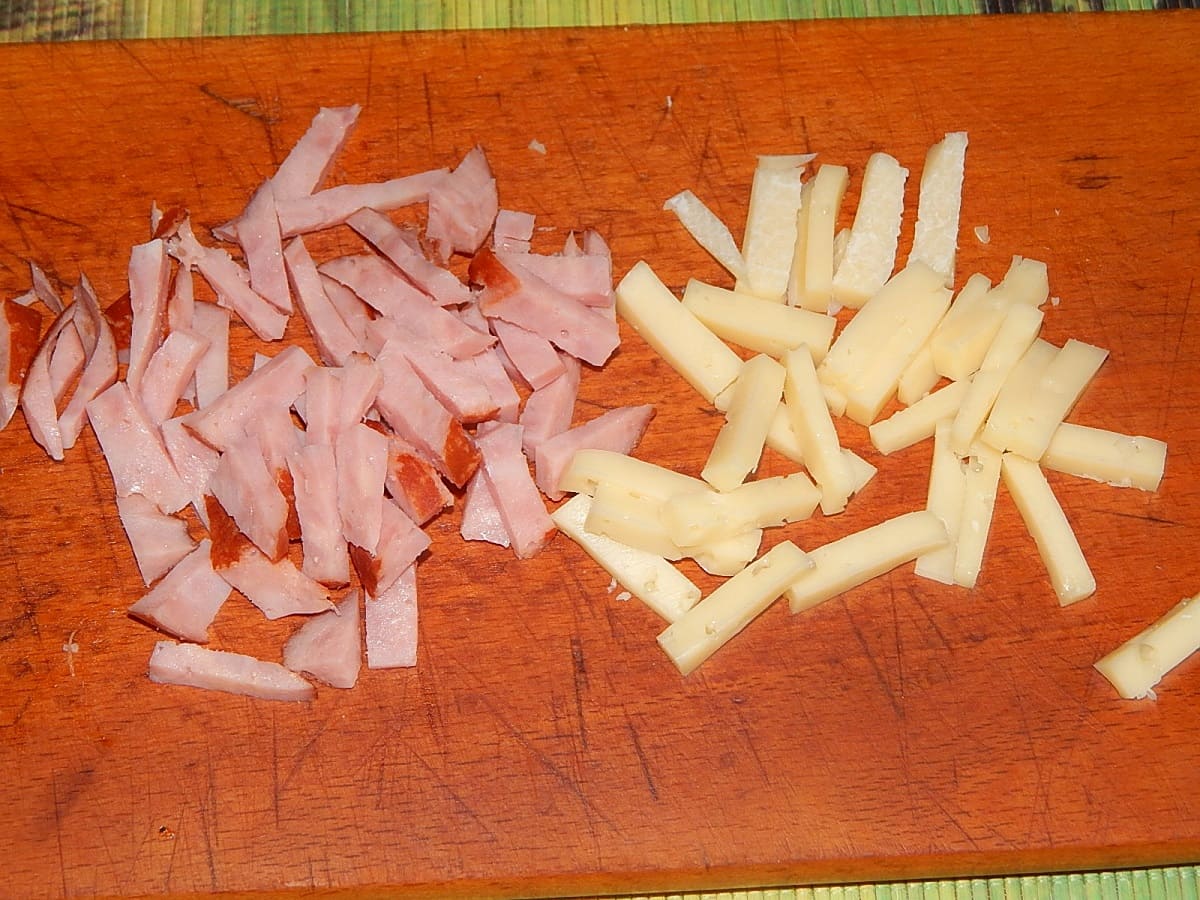 салата с пекинской капустой и сиром