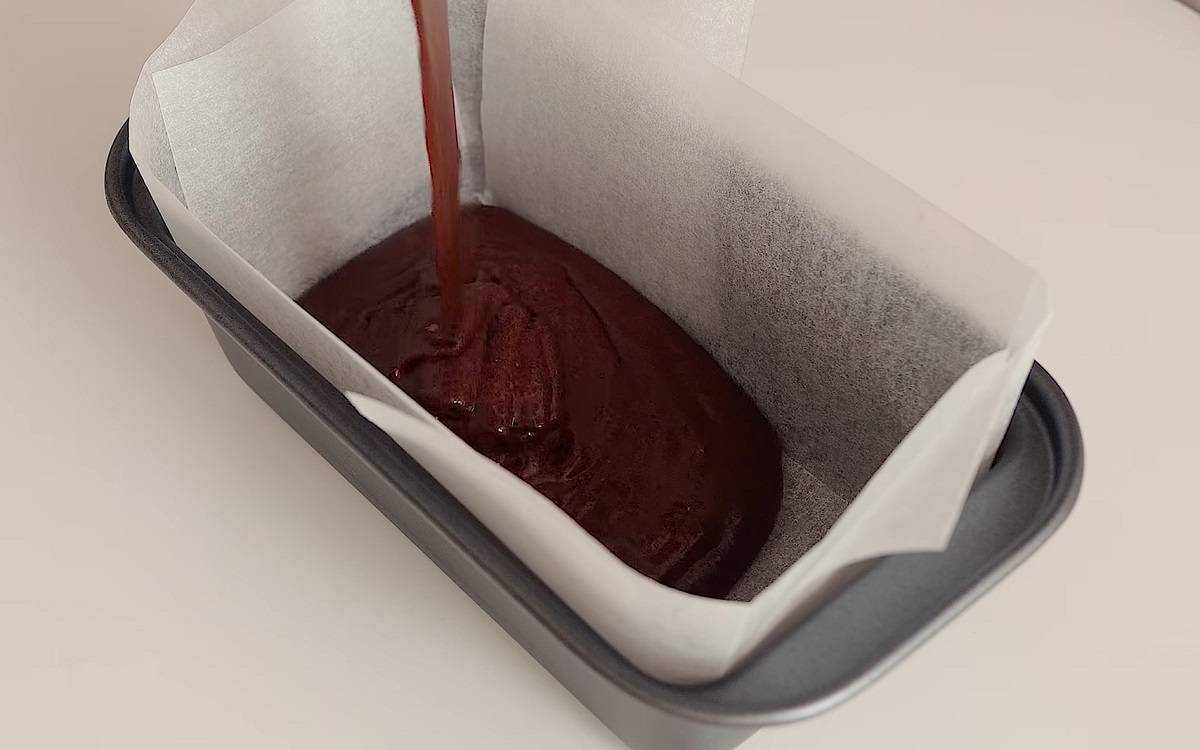 тесто в форме