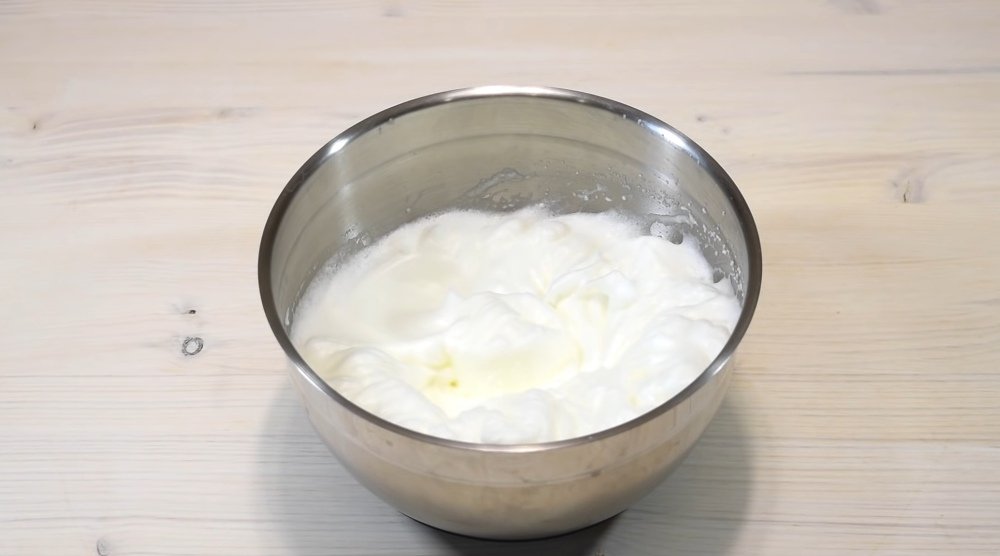 шоколадный кулич с ягодной глазурью рецепт