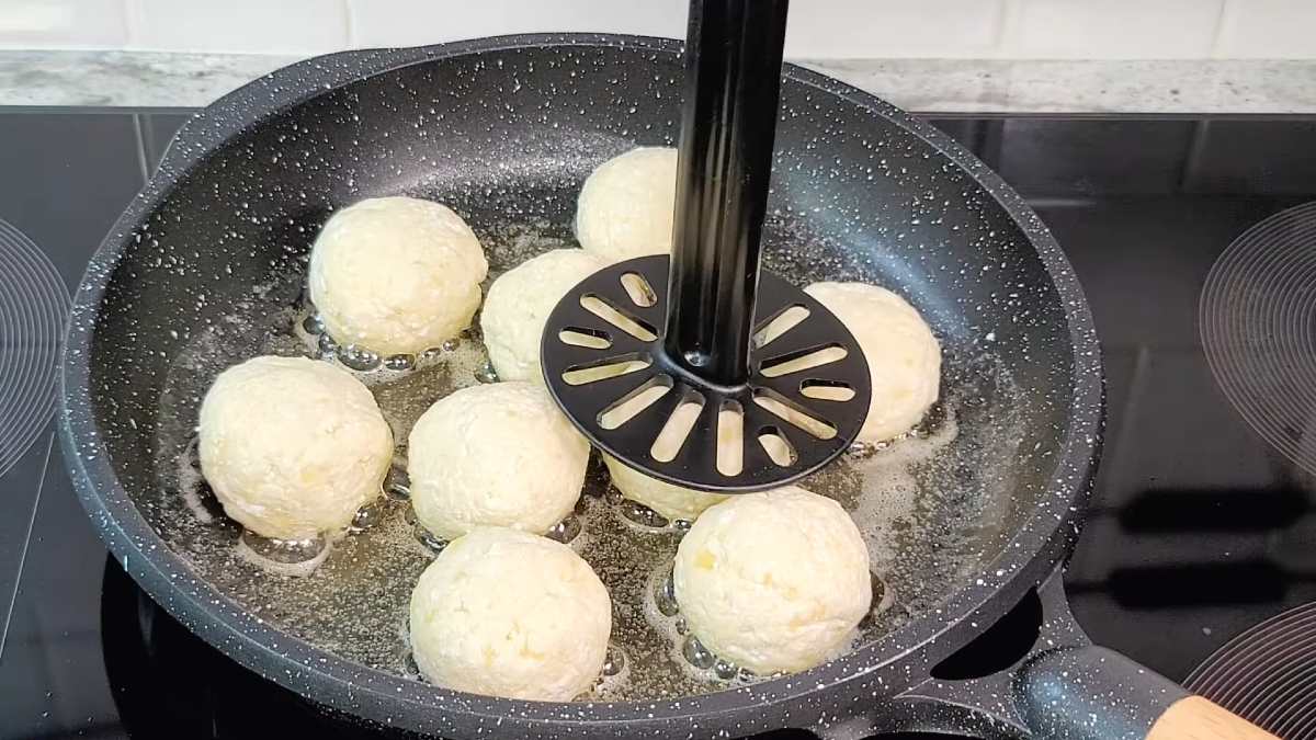 сырники на сковороде