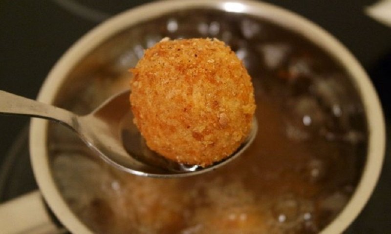 жарка сырных шариков