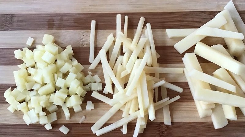 Сытные вареники с сырой картошкой: рецепт из 90-х Кулинария,рецепты