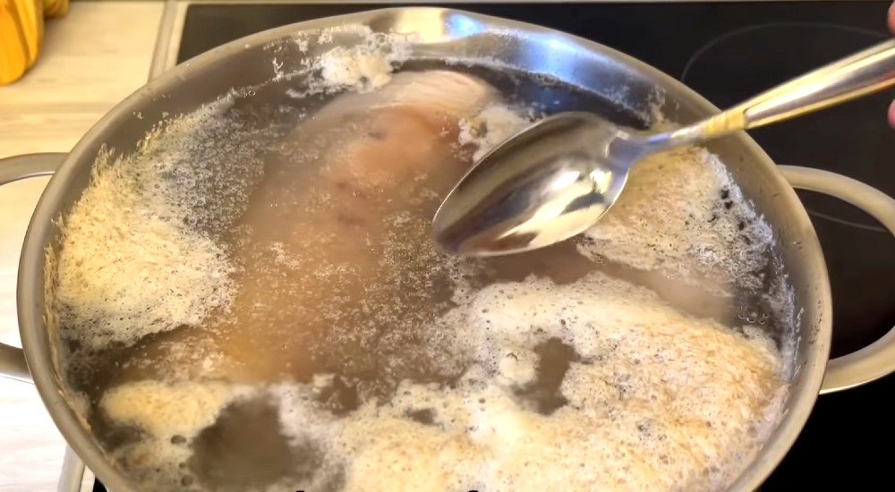 ветчина из свиной рульки