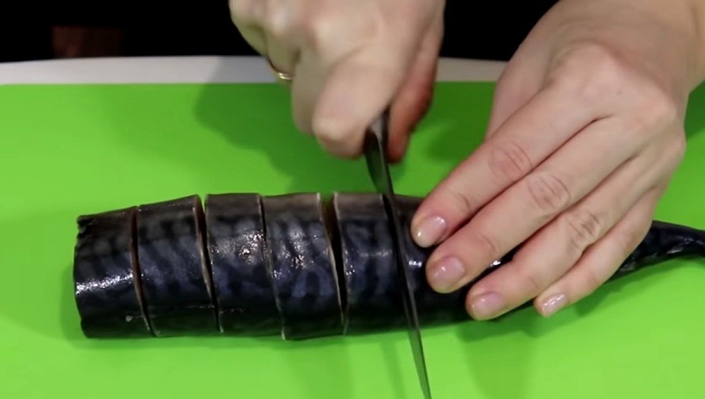 запеченная скумбрия с лимоном