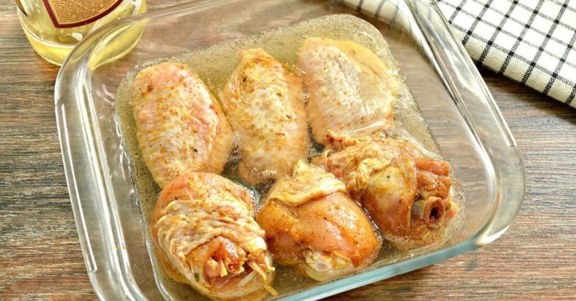 Запеченные куриные крылышки в пиве блюда из курицы