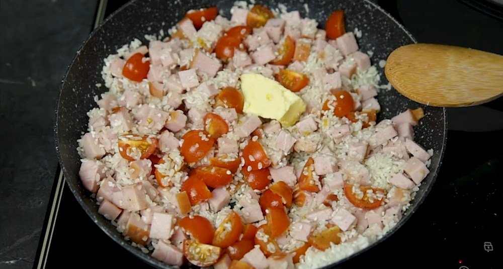 жареный рис с томатами рецепт