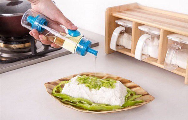 дозатор с кнопкой