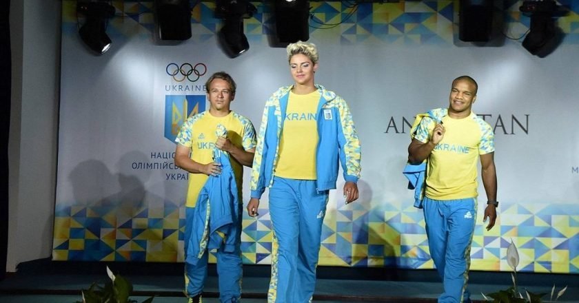 форма для украинских спортсменов от Андре Тана