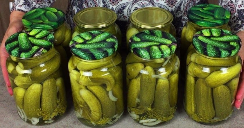 банки с огурцами взрываются