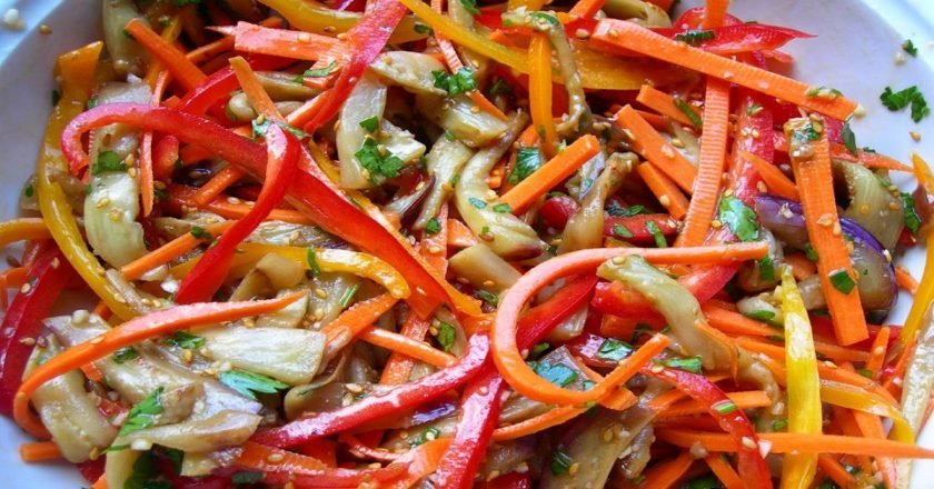 салаты по-корейски