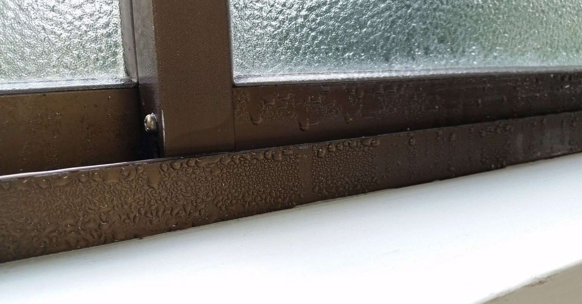 окна плачут