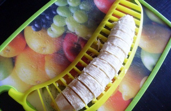 нарезать банан