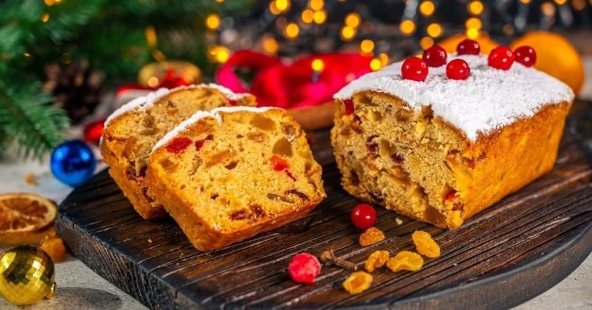 кекс с сухофруктами