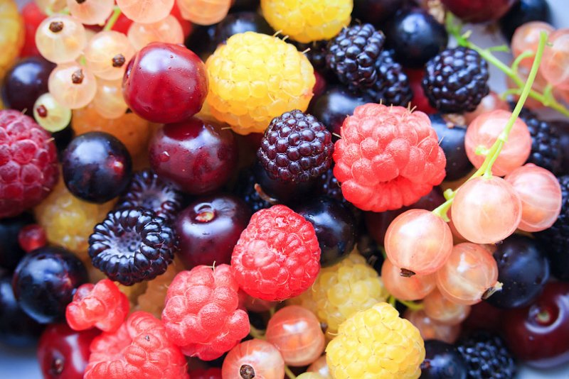 свежие ягоды
