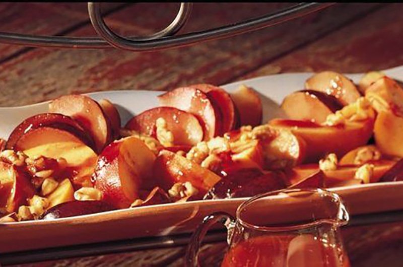 салат из персиков