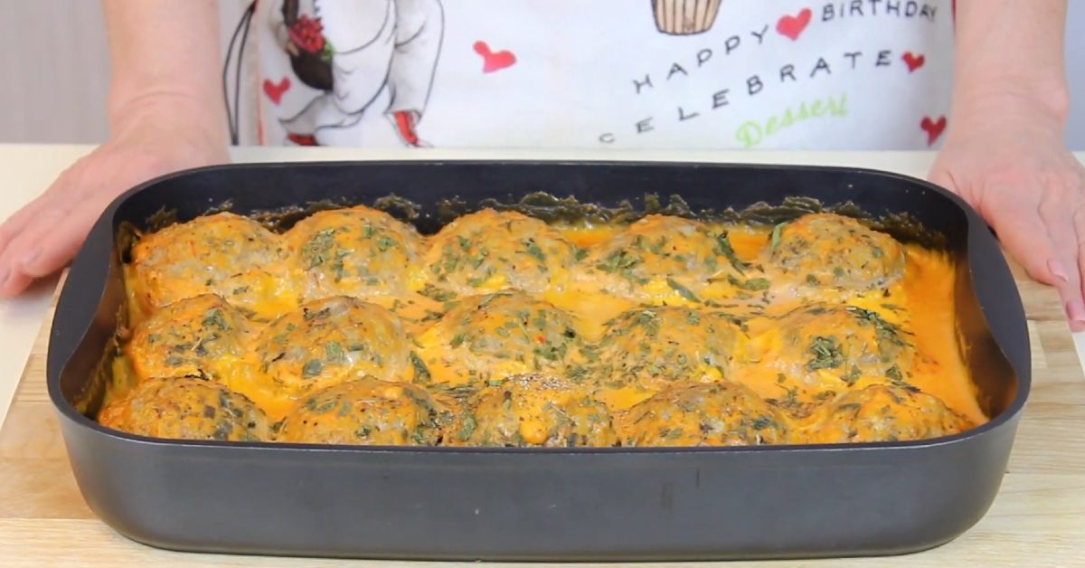 добавление соевого соуса и васаби