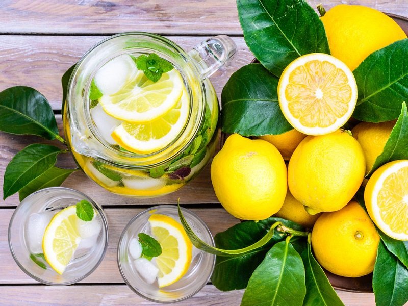 имбирно-лимонний напій