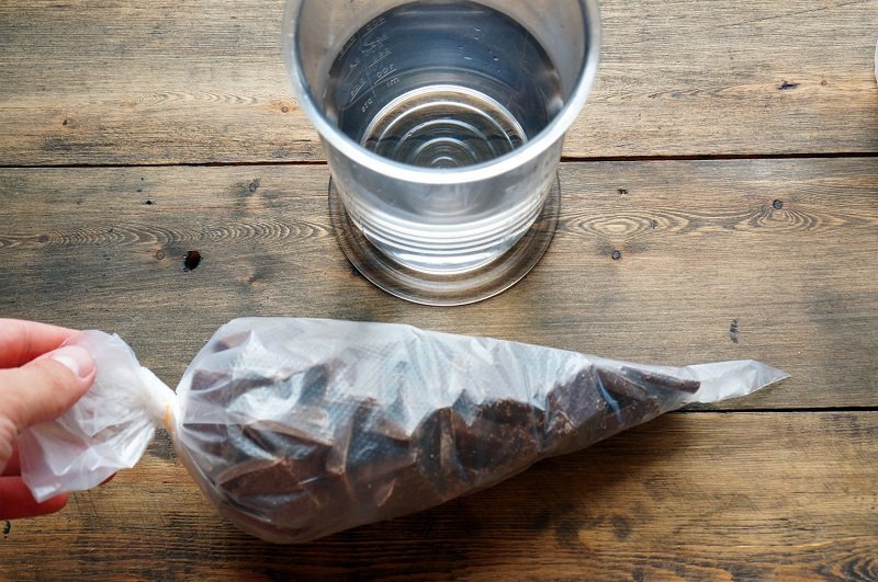 кусочки шоколада