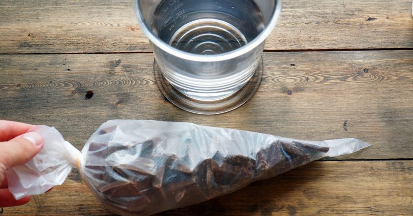 растопить шоколад