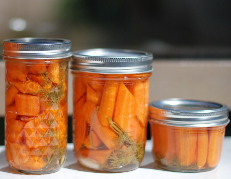морковь в банке