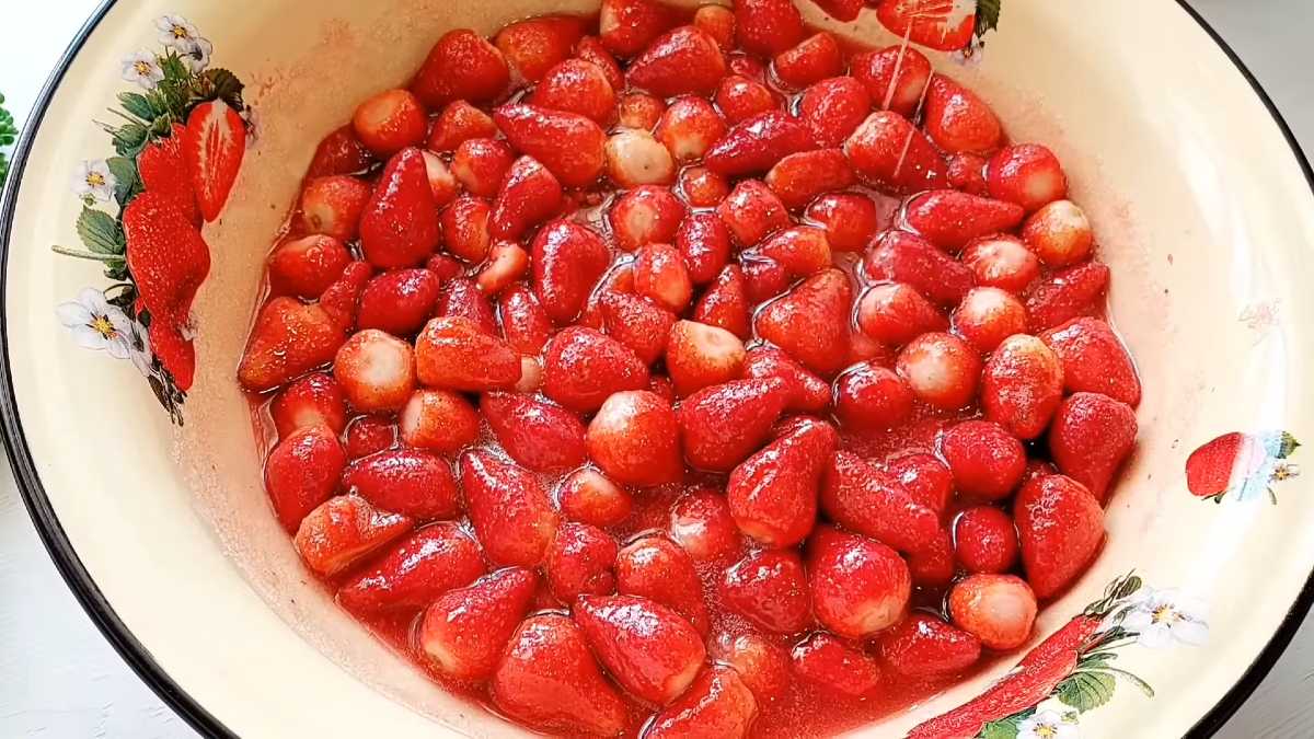 клубничное варенье